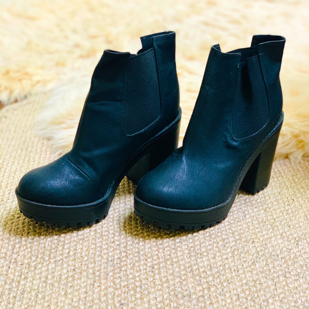 H&M chunky Ankle Boots